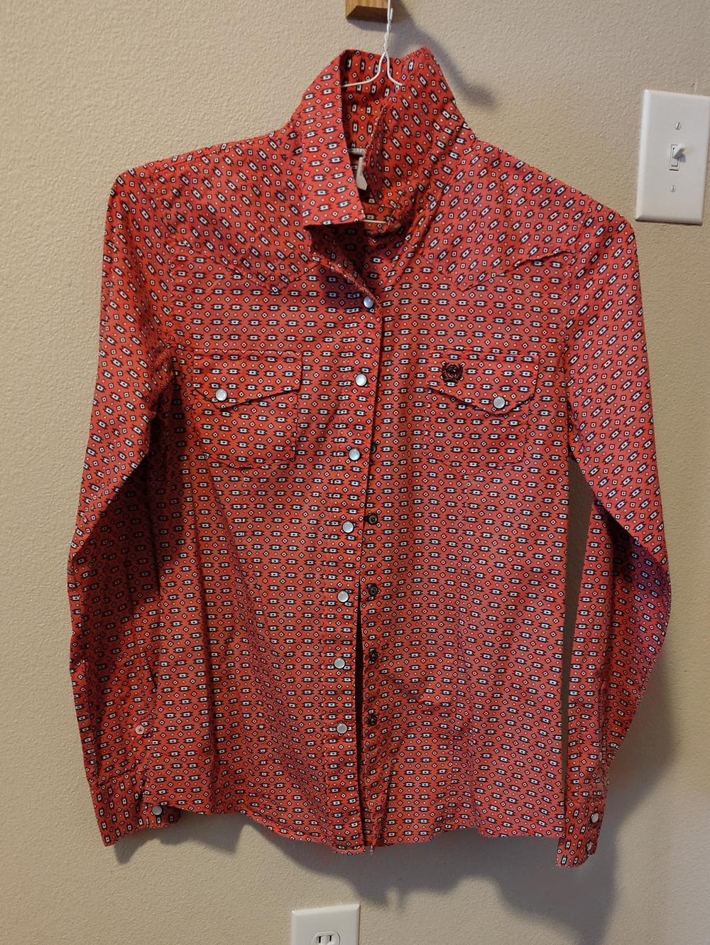 Cinch Women's Orange Geometric Print Button-Up Shirt